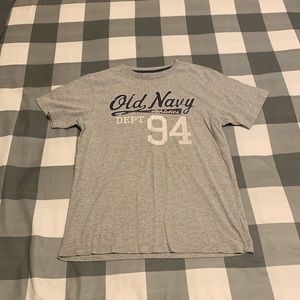 Old Navy tee